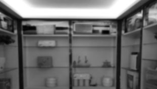 只會(huì)叫你開(kāi)專(zhuān)賣(mài)店，而且多數(shù)以家電模式銷(xiāo)售，且模式不成熟。